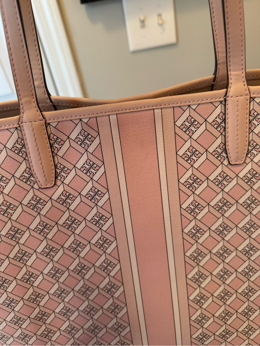 Tory Burch Geo Logo Tote Bag-Large - Picture 8 of 15